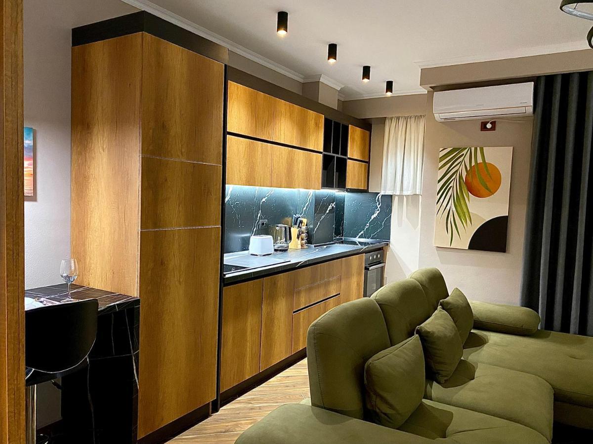 Eka Luxury Apartments Vlorë Exterior foto